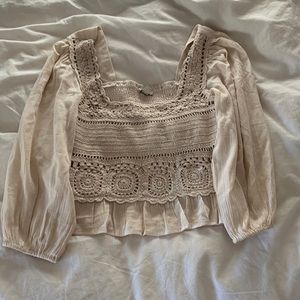 American Eagle crochet blouse top